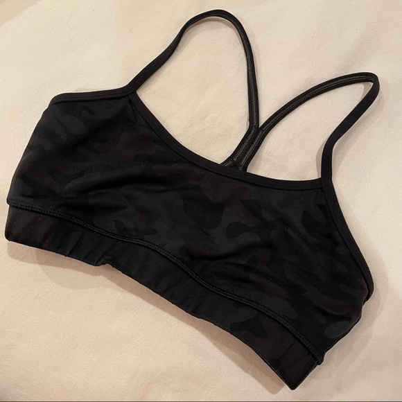 Lululemon Flow Y Bra IV Camo Sports Bra - Picture 3 of 6